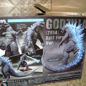 S.H. MonsterArts Godzilla 2014 (Atomic Breath)_4