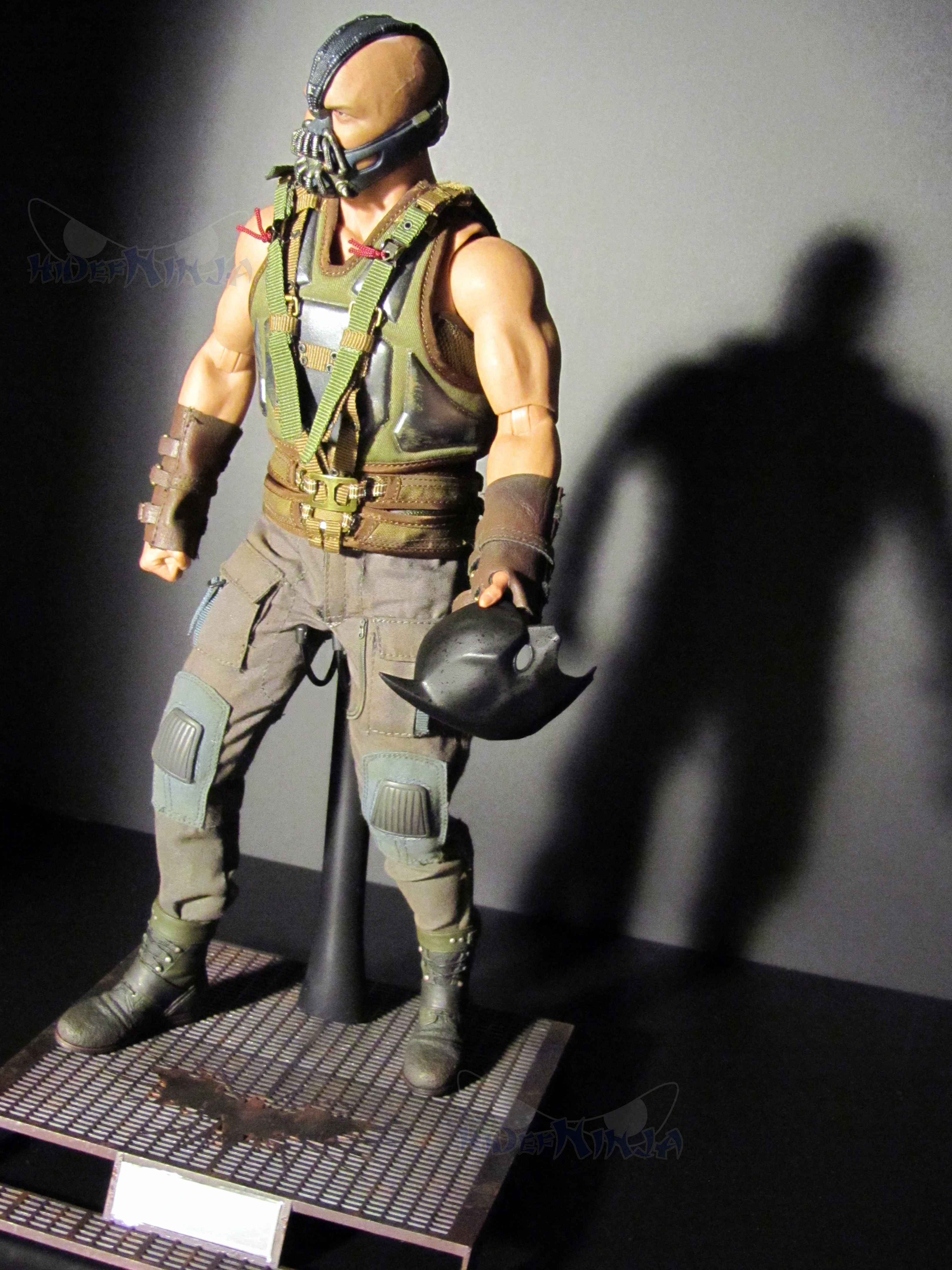 The Dark Knight Rises Bane 1/6 Scale Figure Returns to Hot Toys