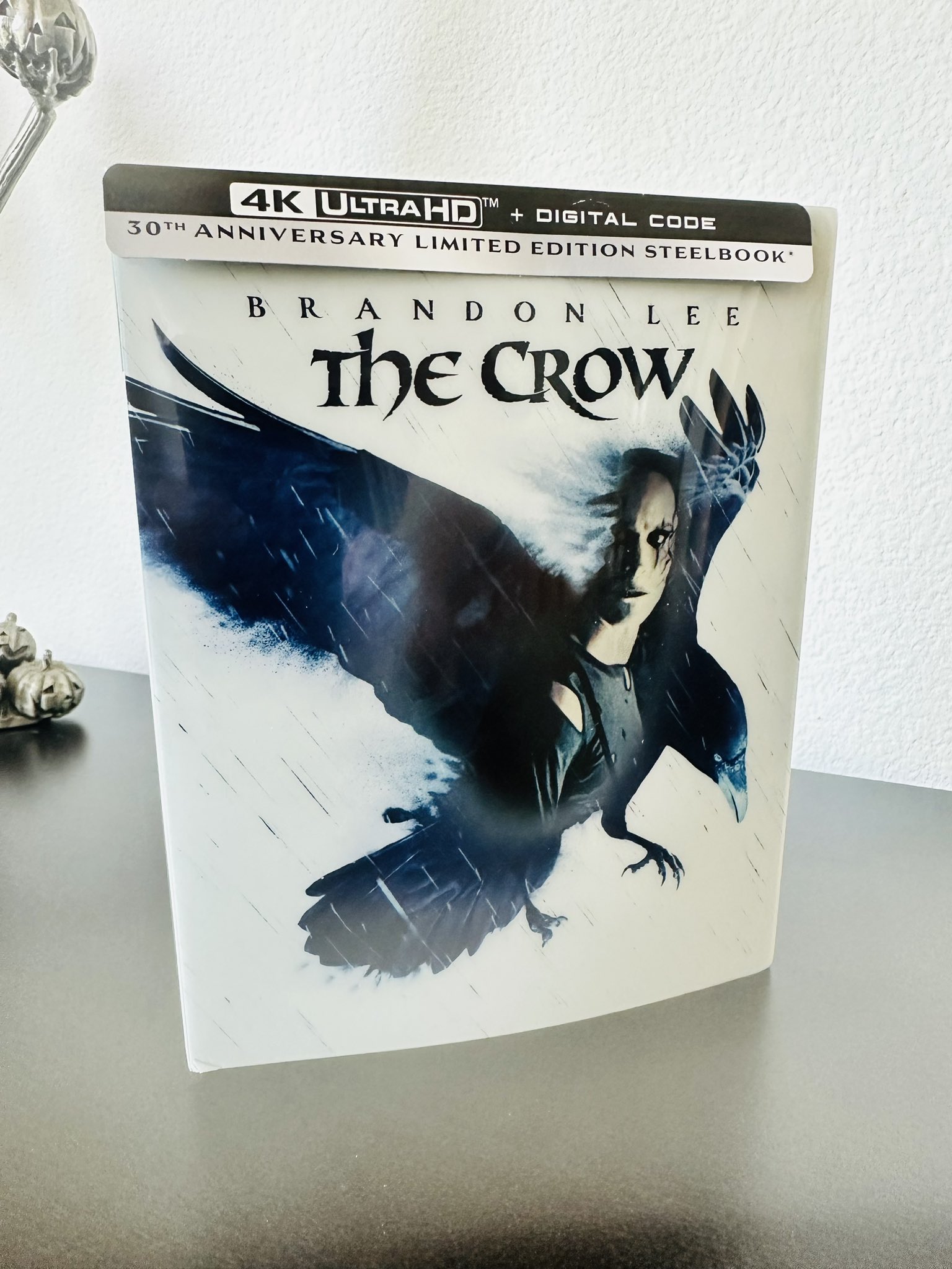 CrowUS01.jpg