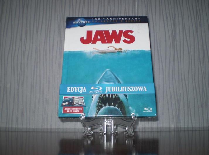 jaws.jpg