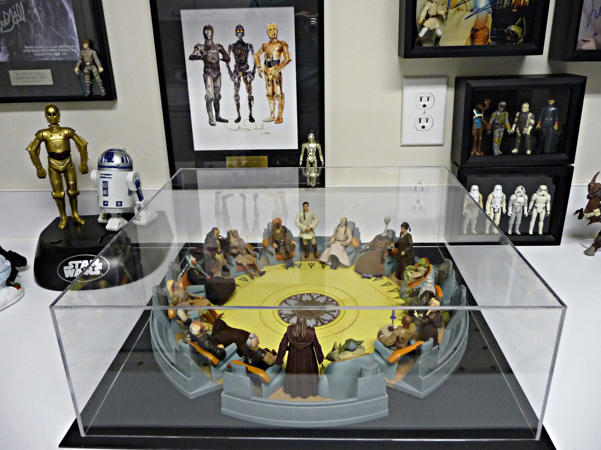 Jedi Round Table.jpg