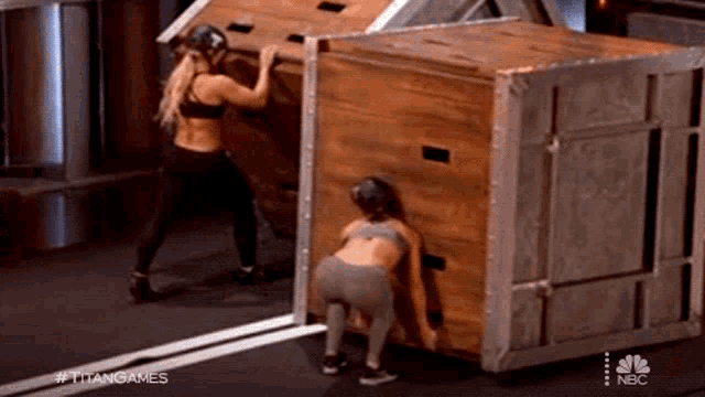 lift-up-the-titan-games.gif