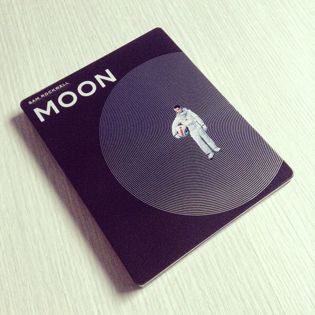 moon.jpg