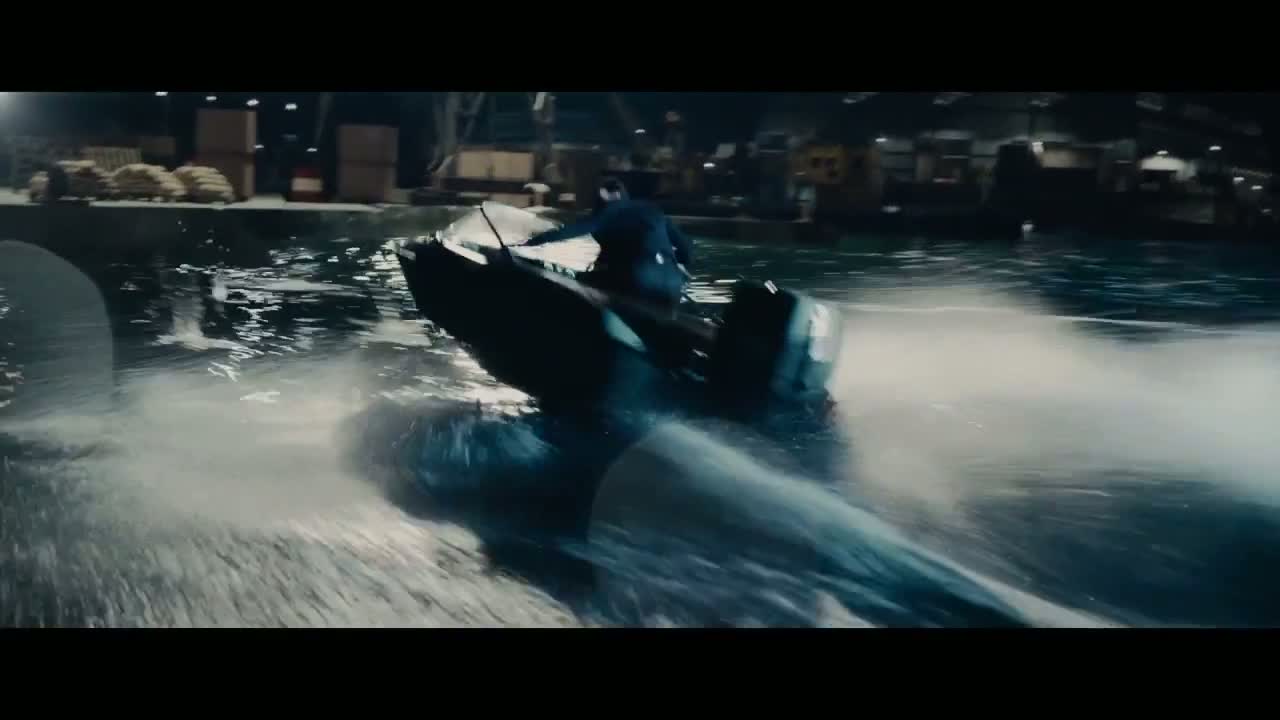 the-man-from-uncle-movie-clip-boat-chase.jpg