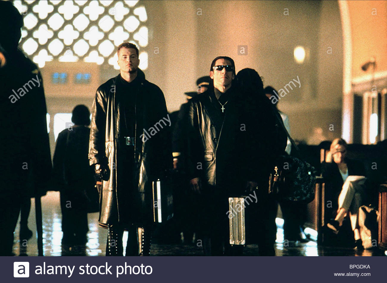 til-schweiger-danny-trejo-the-replacement-killers-1998-BPGDKA.jpg