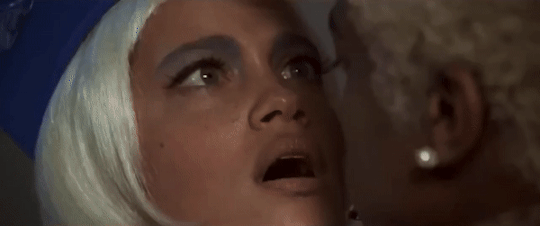 tumblr_7dc0eeb158b00b6378f23565eb44bf4f_231dcc3d_540.gif