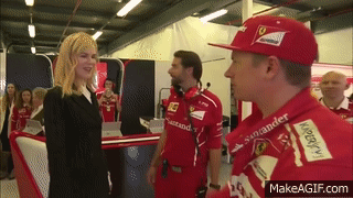 WhaE4a.gif