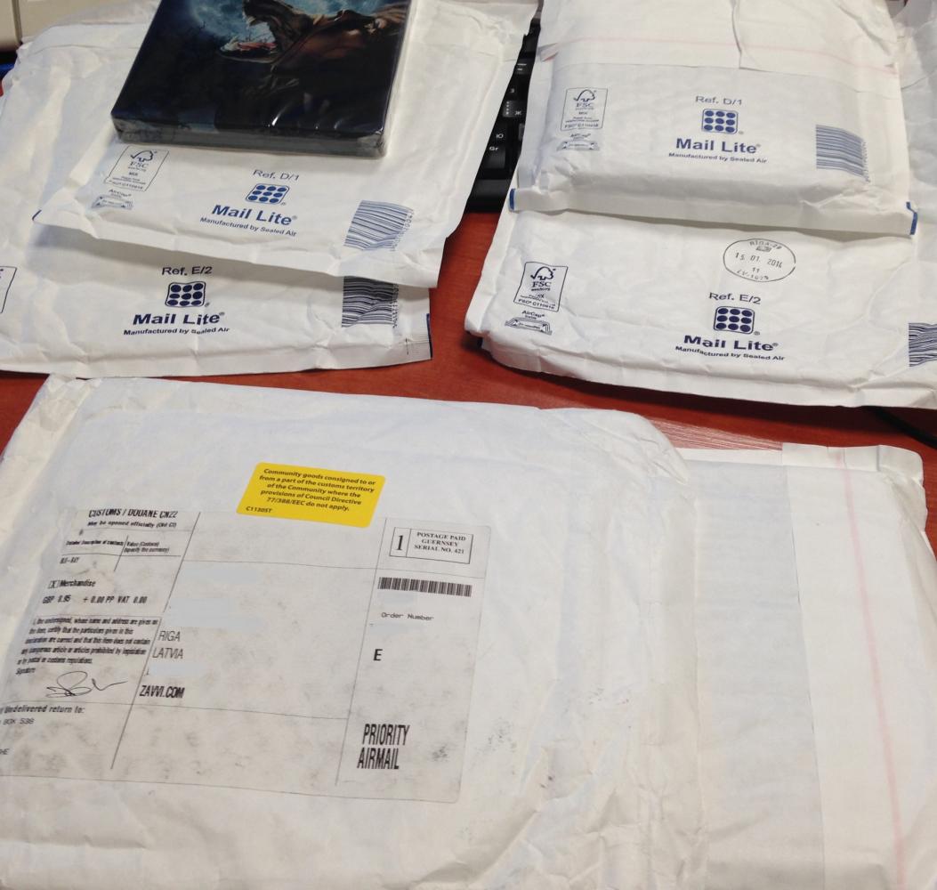 Zavvi 2x bubble envelope.jpg