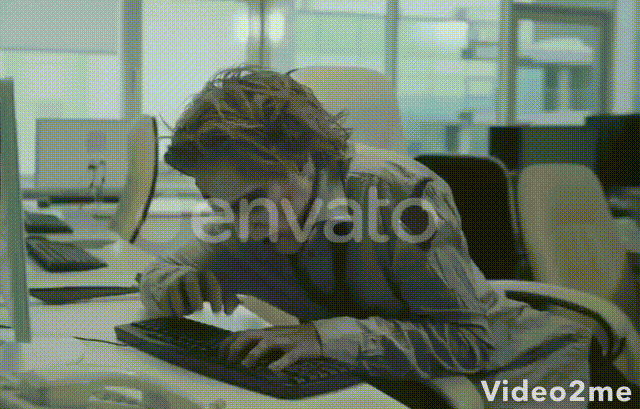 ZombieOffice02.gif