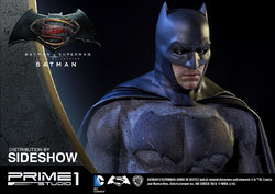 dc-comics-batman-v-superman-batman-half-scale-polystone-statue-prime-1-902663-12.jpg