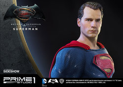 dc-comics-batman-v-superman-superman-half-scale-polystone-statue-prime-1-902664-10.jpg