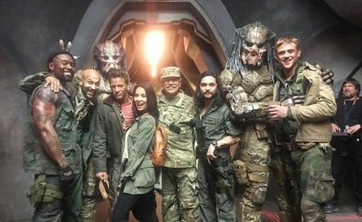 more-behind-the-scenes-photos-from-the-predator-surface-online-30.jpg