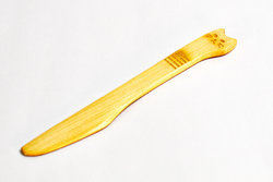 cat-wood-butter-knife-02_1024x1024.jpg