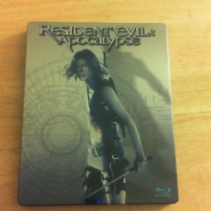 RESIDENT EVIL APOCALYPSE WALMART EXCLUSIVE (1)