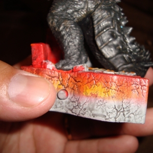 Godzilla 2014 Hallmark Ornament, Boxers, and Water Bottle Review 