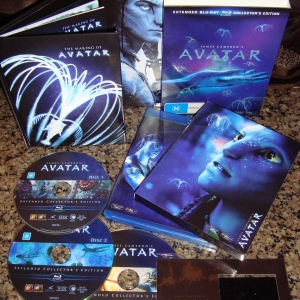 Avatar Collectors Edition Tin (AUS)_2