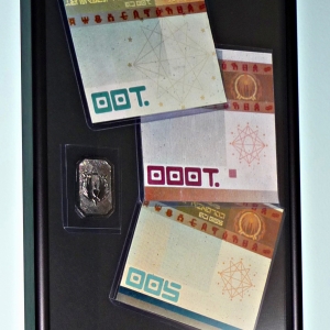 Battlestar Galactica Paper Notes & Metal Cubits Props