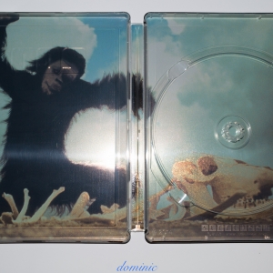 2001 A Space Odyssey (Zavvi Exclusive) - Inside.jpg