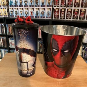 Deadpool Popcorn Tin and Cup with Cup Topper