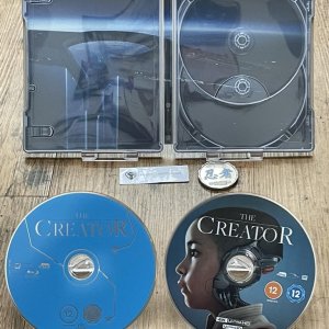 The Creator_steelbook_disc art.jpeg
