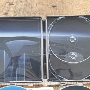 The Creator_steelbook_inside art.jpeg