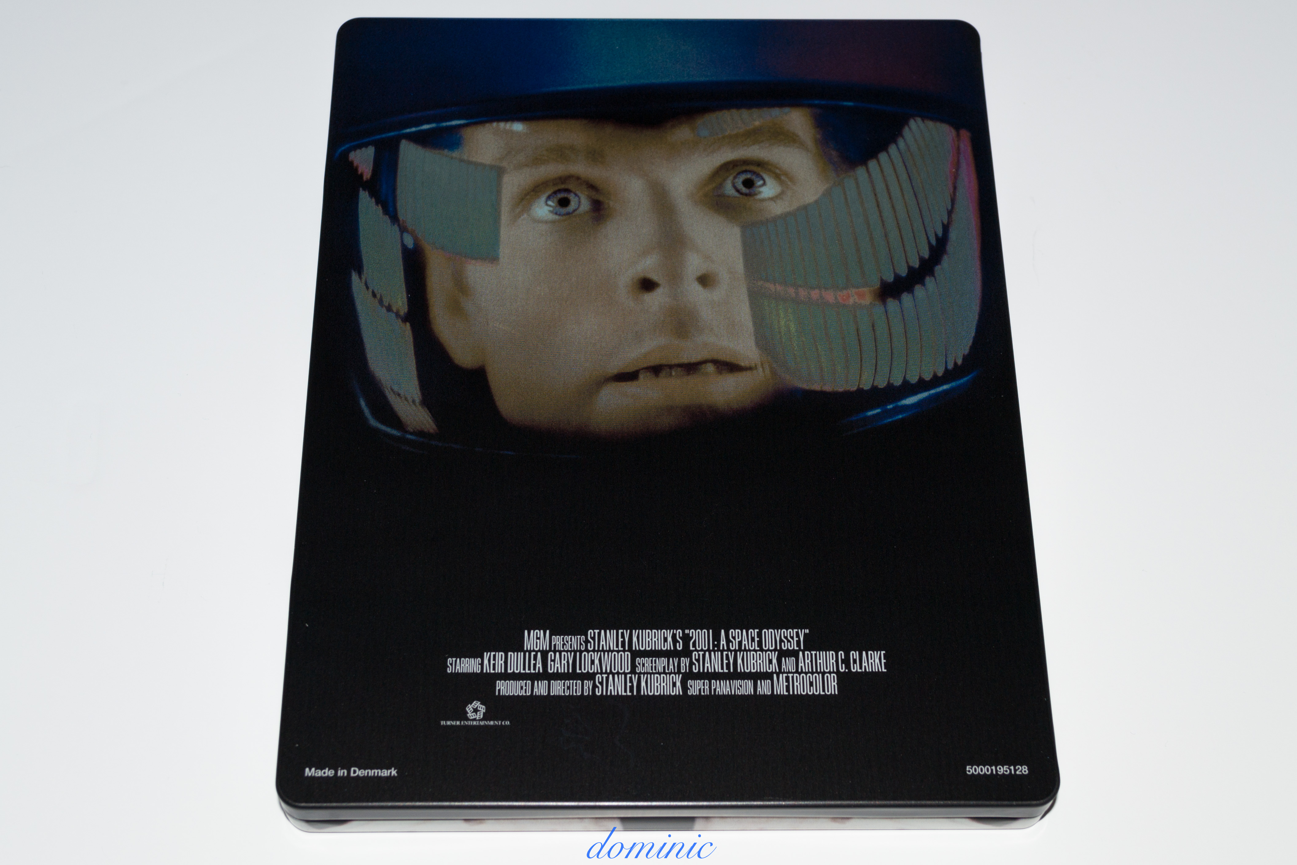 2001 A Space Odyssey (Zavvi Exclusive) - Back.jpg