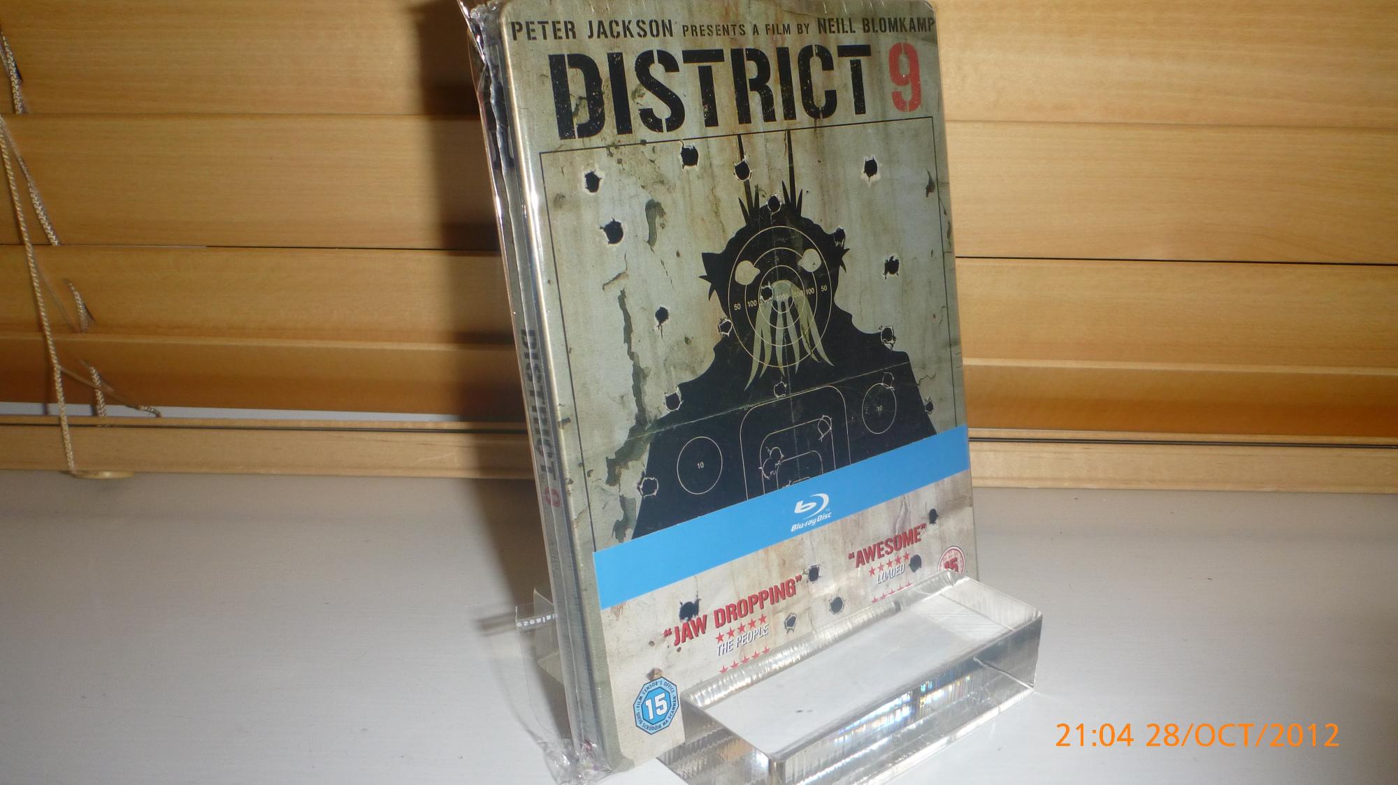 District 9 HMV UK