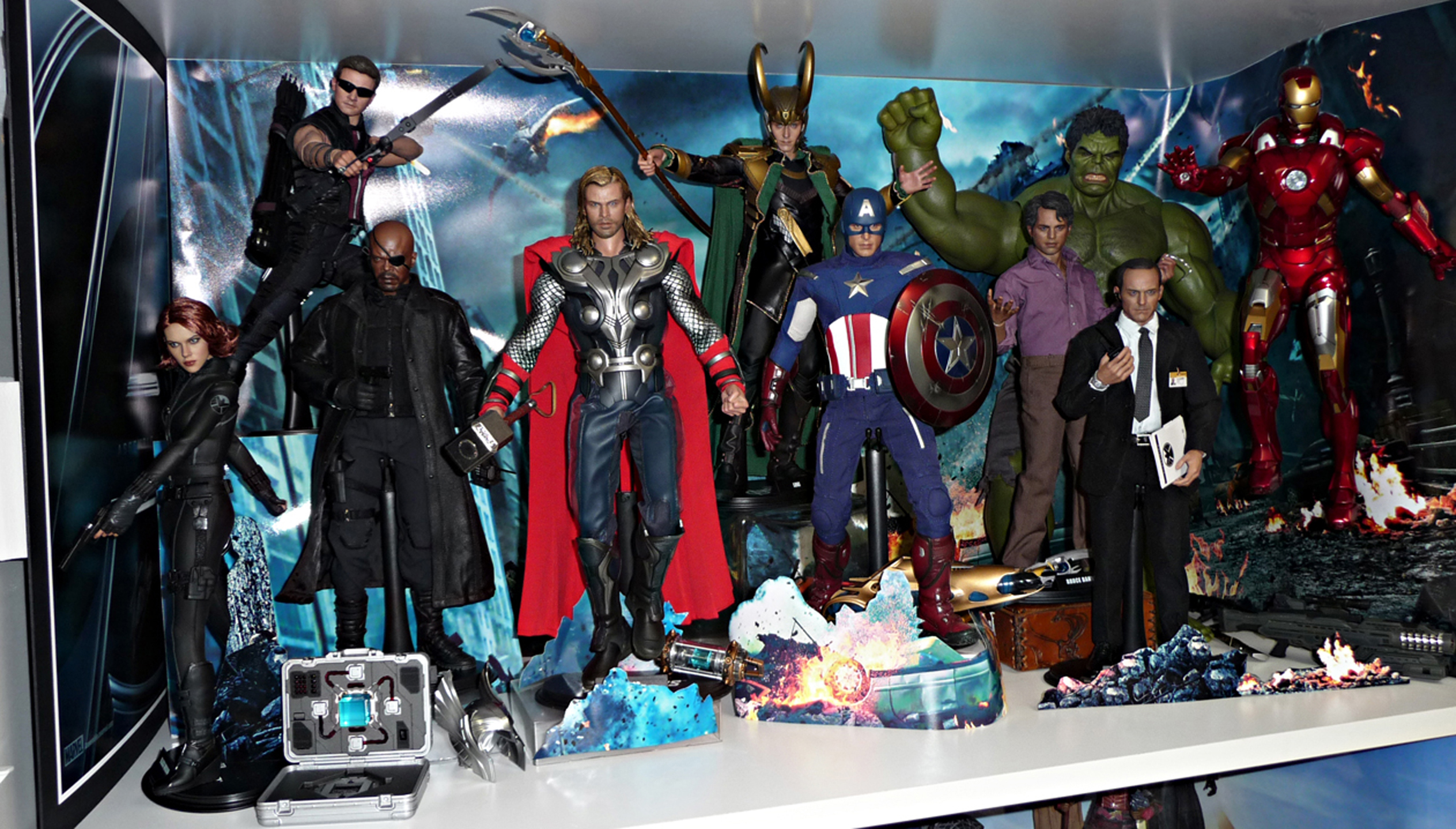 Hot Toys Avengers