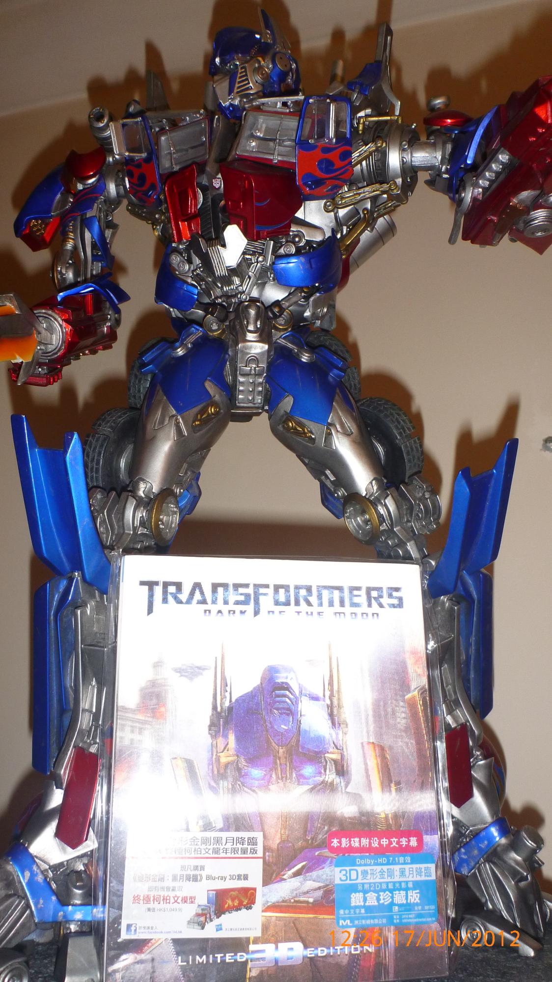 Optimus Prime Maquette Sideshow exclusive
