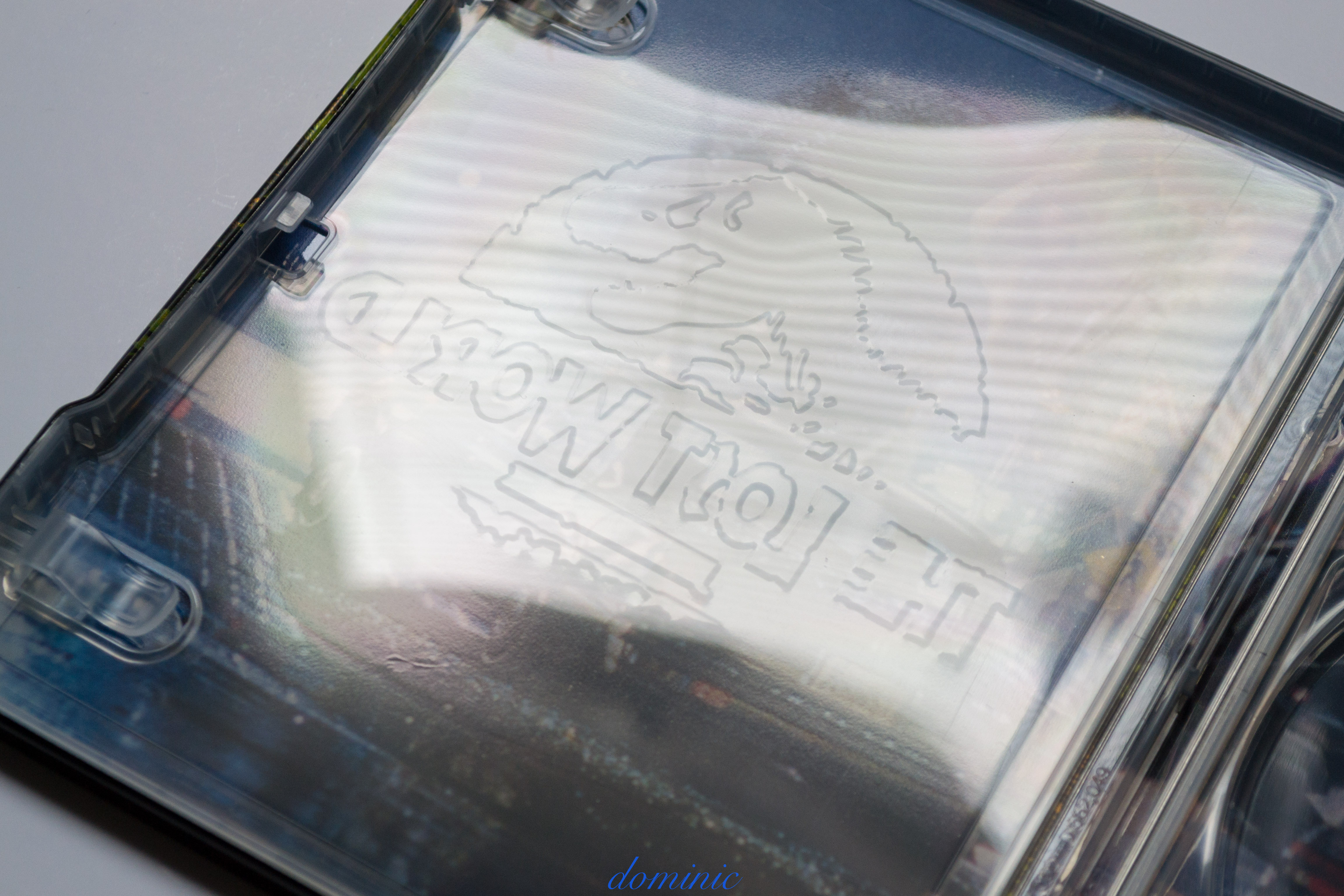 The Lost World Jurassic Park - Inside of embossed title.jpg