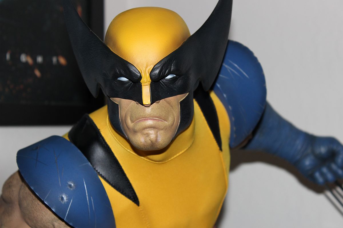 Wolverine LSF Statue