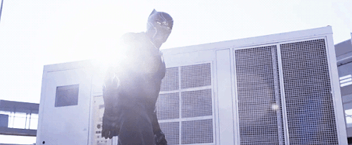 tumblr_nyd2c8YvNP1rgs67oo1_500.gif