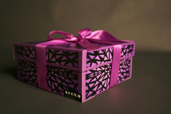 Oldboy_Promotional_Kit__Box_1_by_bluemira.jpg