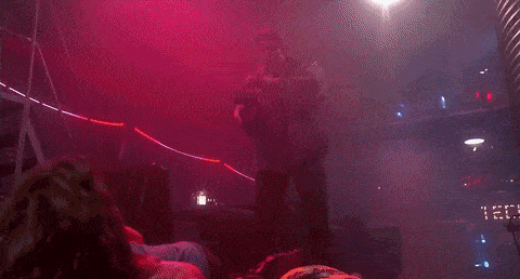 xTiQypXFN84QXTiIjS.gif