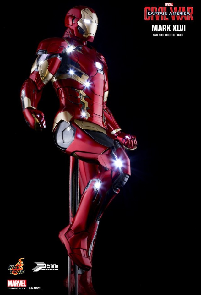 Hot-Toys-Captain-America-Civil-War-Iron-Man-46-Figure-640x939.jpg