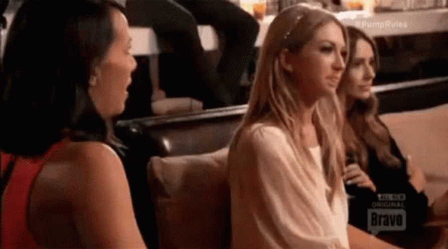 real-housewives-smack-slap-295b46gq7t37e7sx.gif