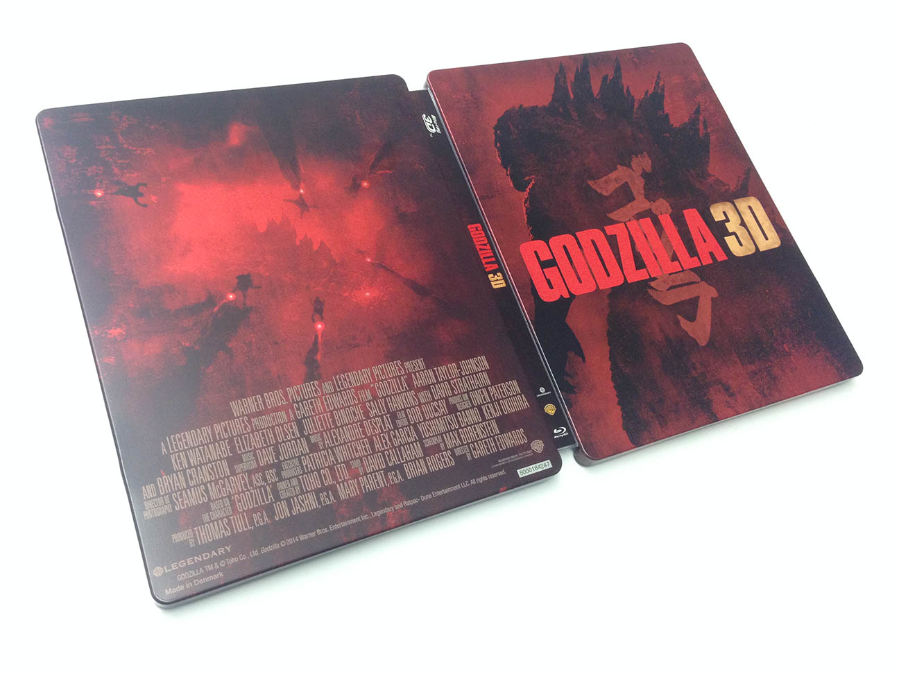 godzilla-steelbook-3d-3.jpg