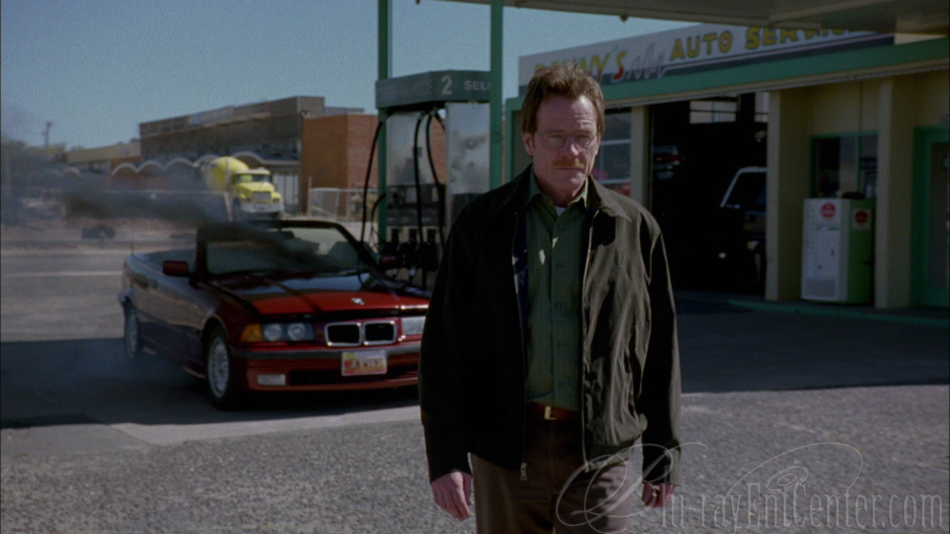 Breaking Bad: The Complete First Season Blu-ray Review | Hi-Def Ninja ...