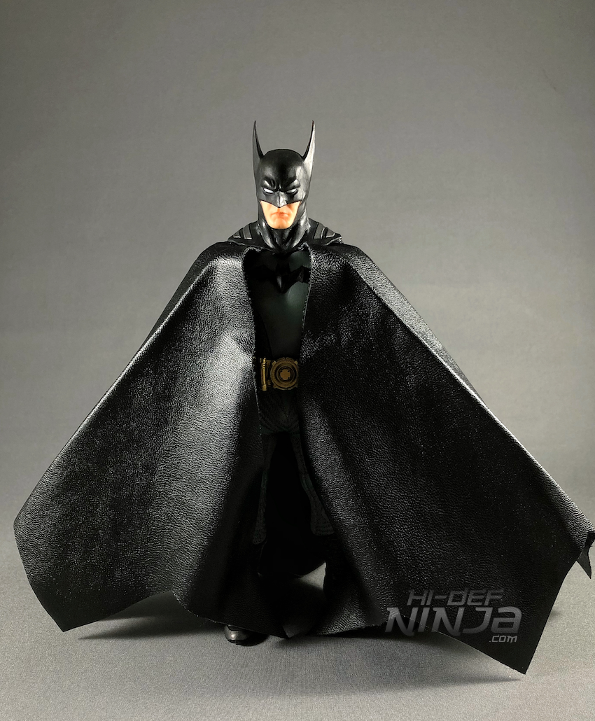 A review of Mezco's One:12 Collective Batman: Ascending Knight figure ...