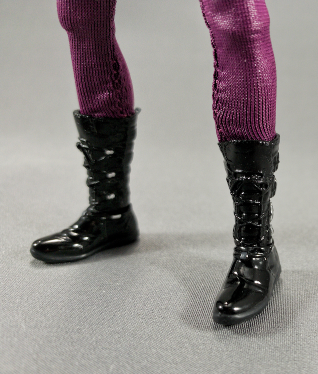 mezco catwoman purple