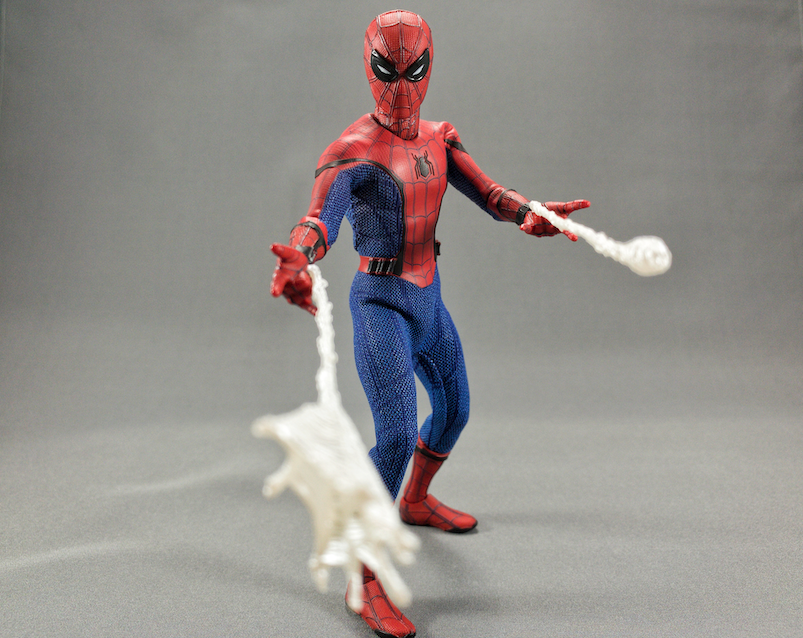 Hot Toys Spider-Man Homecoming Spider-Man figure review