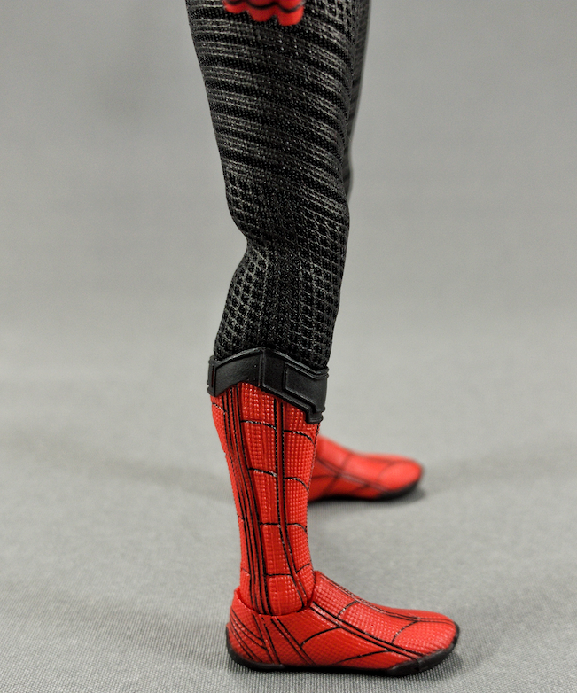 SPiderman-Advanced-Suit-mezco-review-2020-044 | Hi-Def Ninja - Blu-ray ...